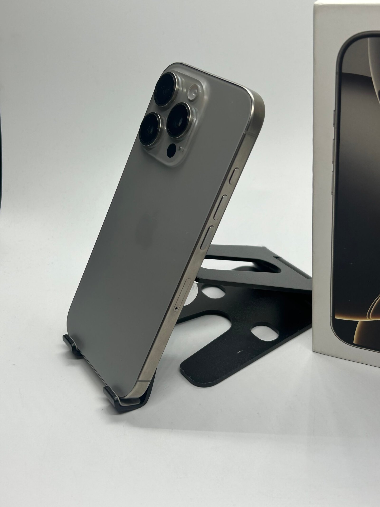 Apple iPhone 16 Pro, 128GB, 5G, Natural Titanium - Imagine 5