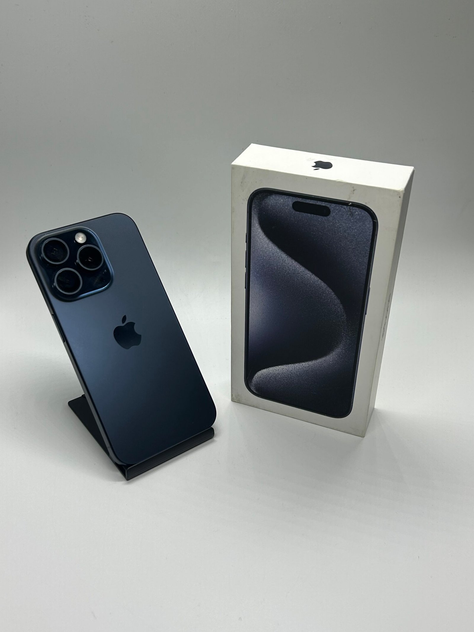 Apple iPhone 15 PRO, 256GB, 5G, Blue Black