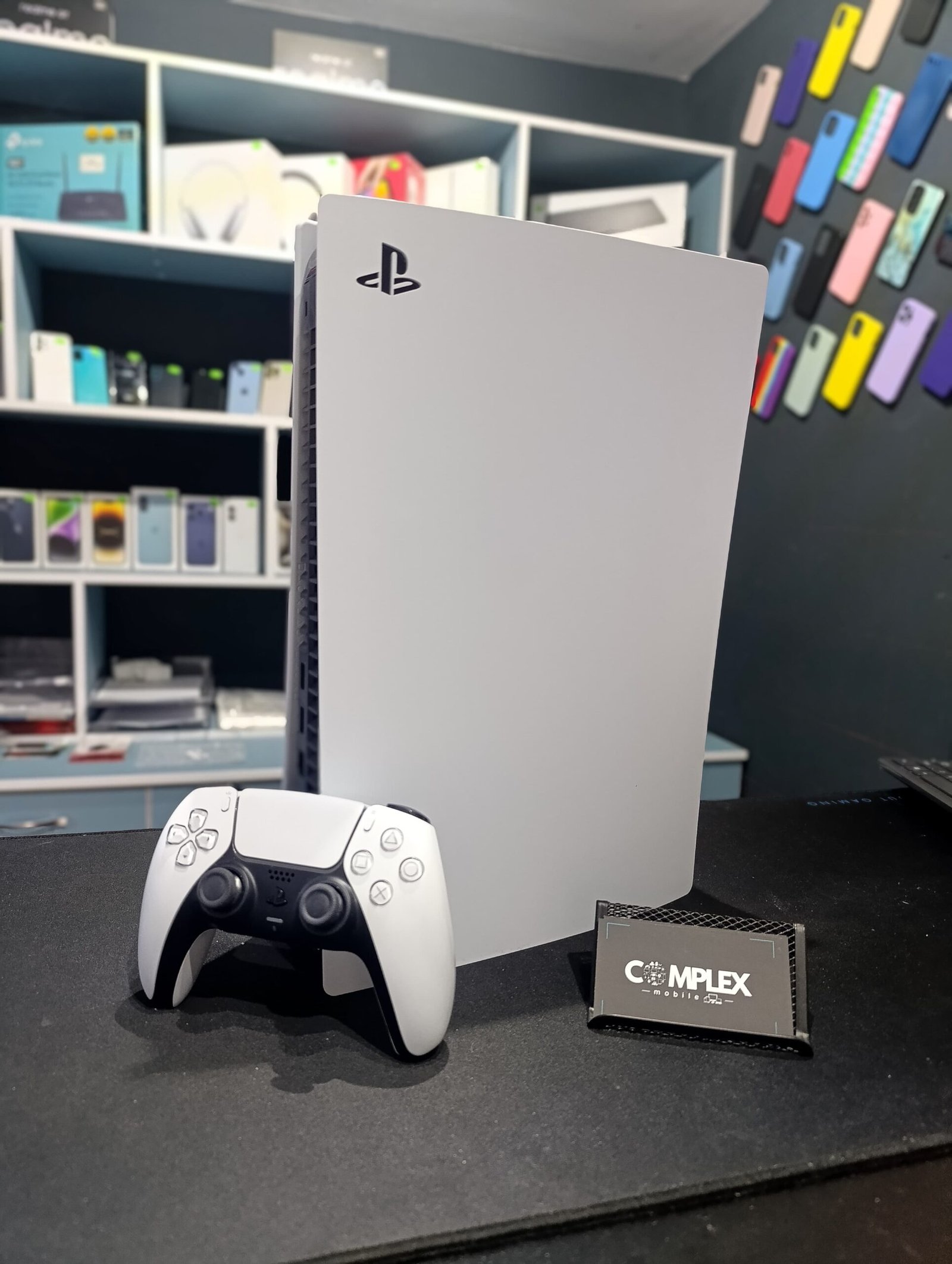 PlayStation 5 - Disk Edition - 1 Controller - Imagine 4