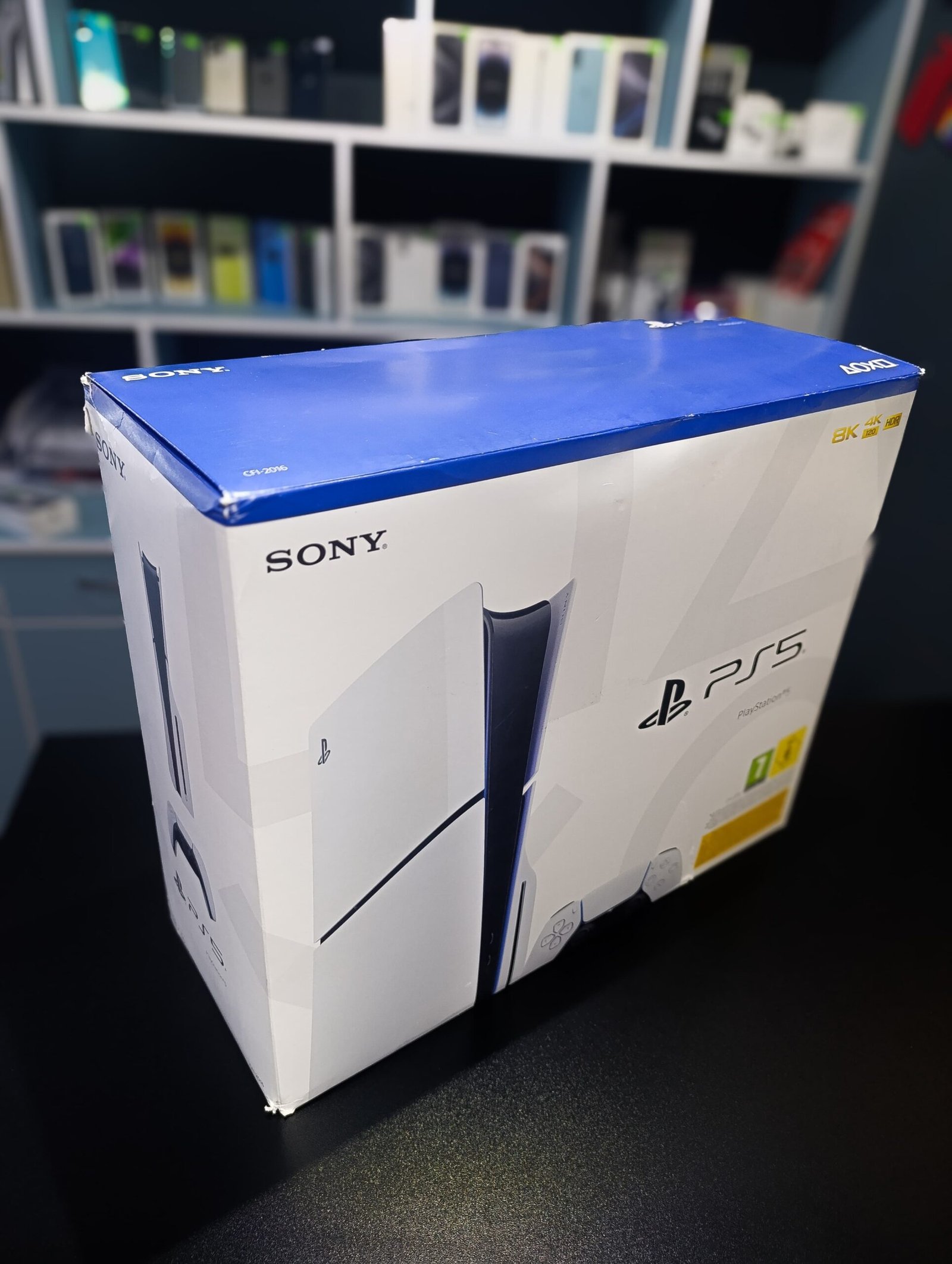 PlayStation 5 Slim - 1TB- Disk Edition - 1 Controller