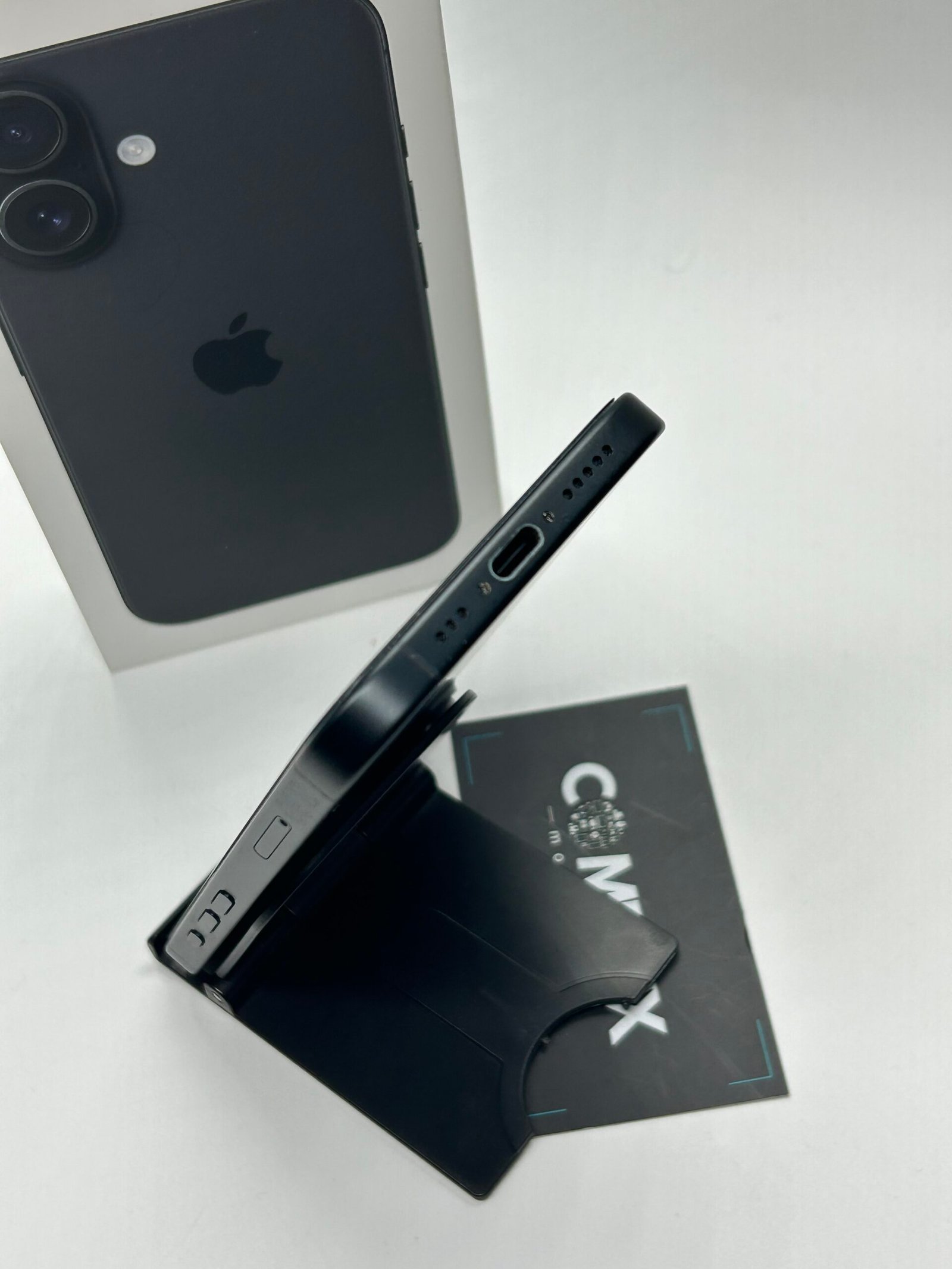 Apple iPhone 16, 128GB, 5G - Imagine 4