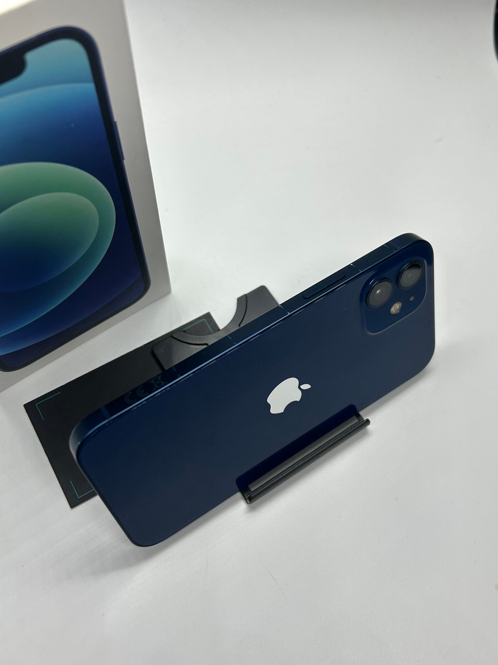 Apple iPhone 12, 64GB, Blue - Imagine 7