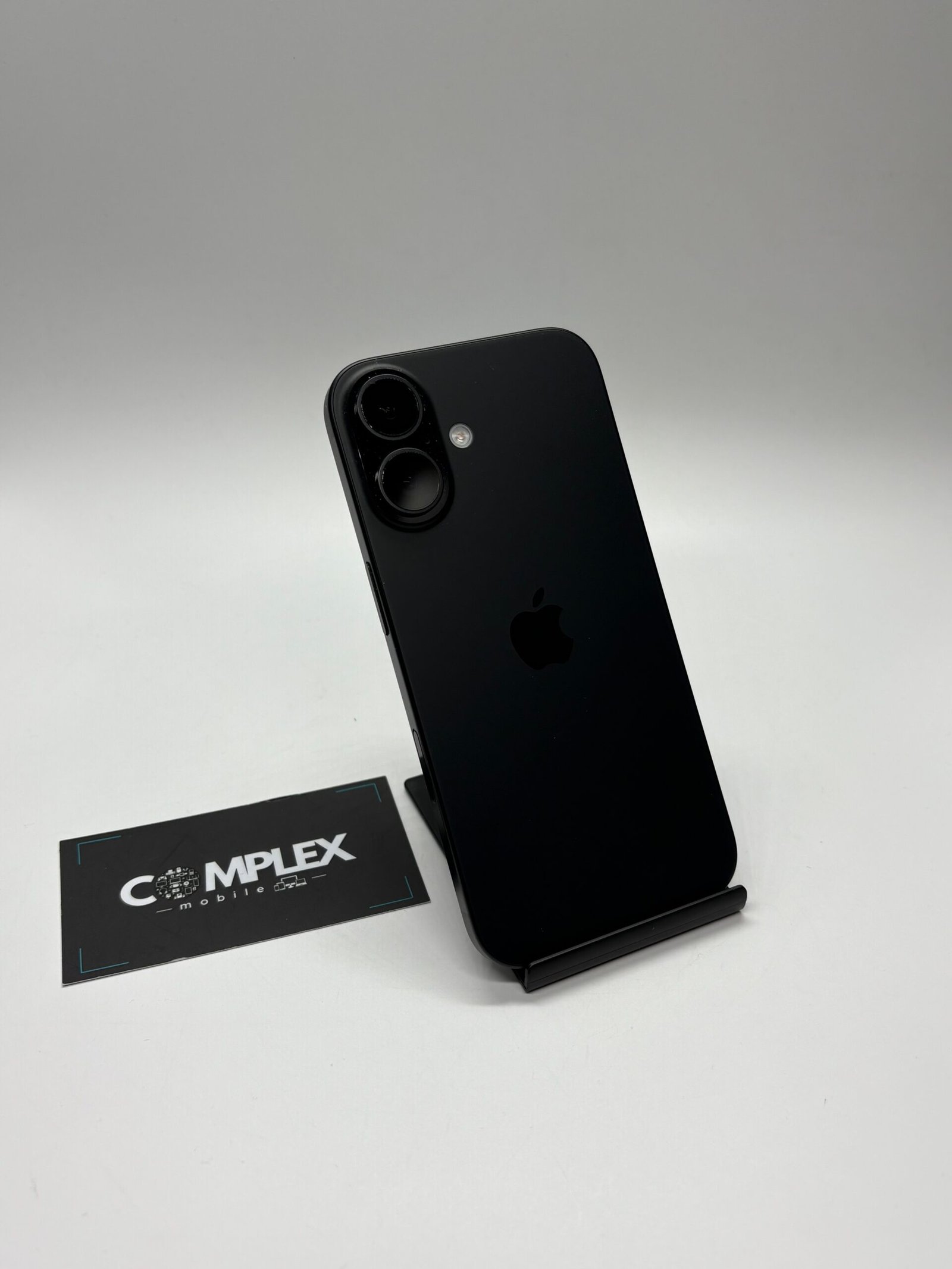 Apple iPhone 16, 256GB, 5G - Black - Imagine 3