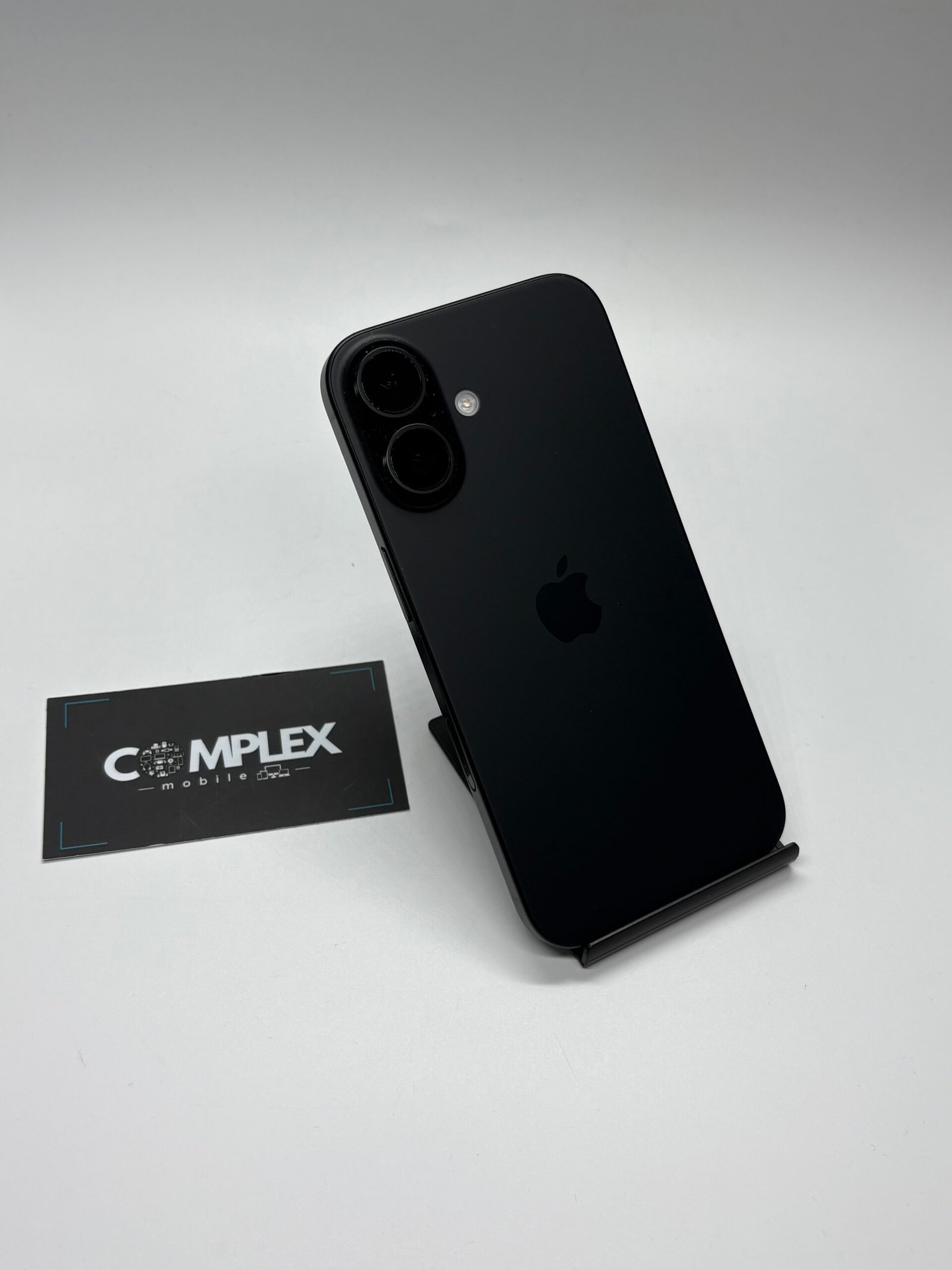 Apple iPhone 16, 256GB, 5G - Black