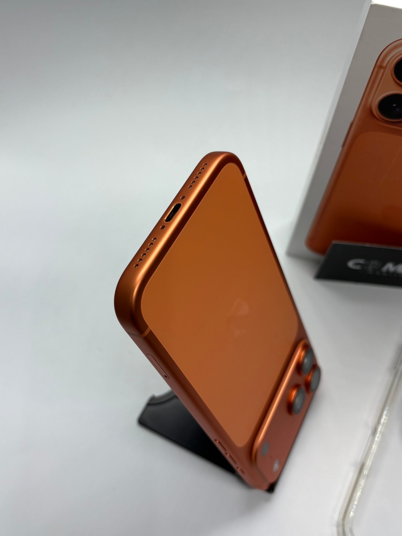 Apple iPhone 17 PRO MAX, 256GB, 5G, Cosmic Orange - Imagine 5