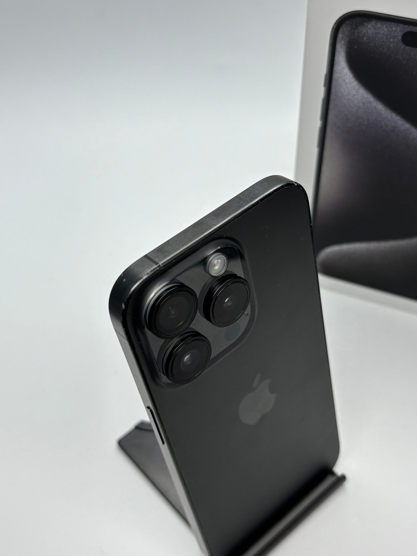 Apple iPhone 15 PRO, 512GB, 5G, Black Titanium - Imagine 4