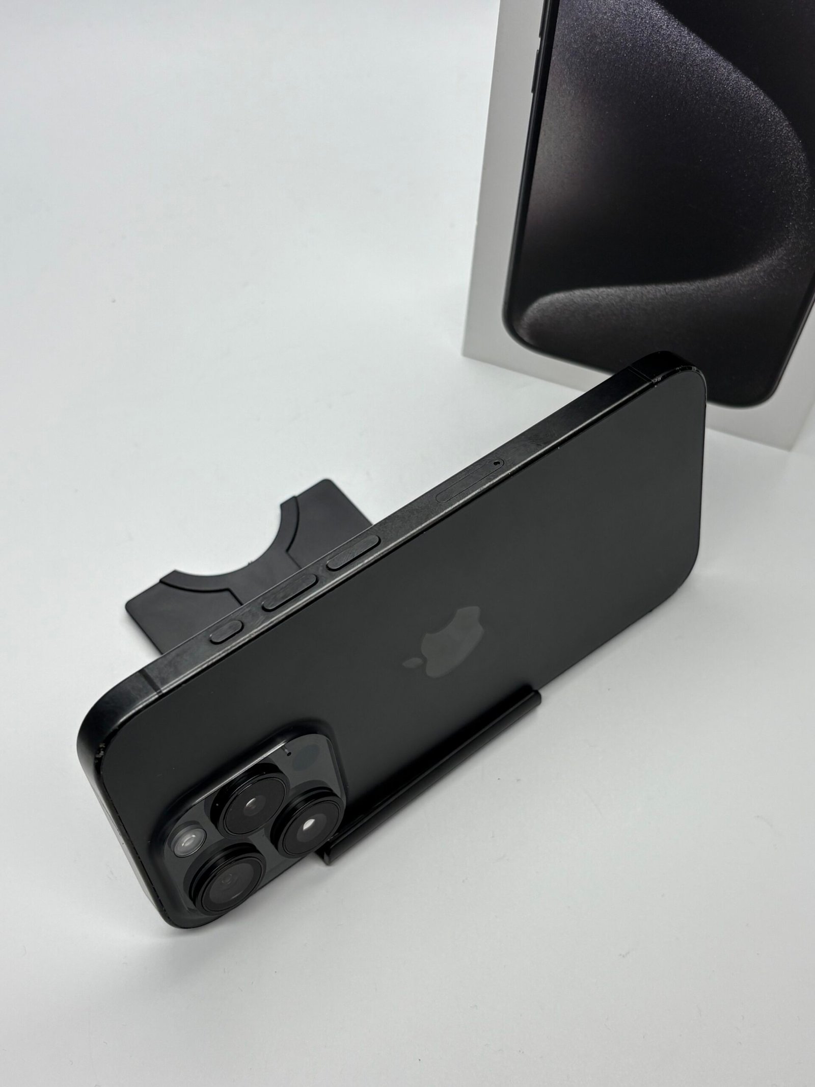 Apple iPhone 15 PRO, 512GB, 5G, Black Titanium - Imagine 6