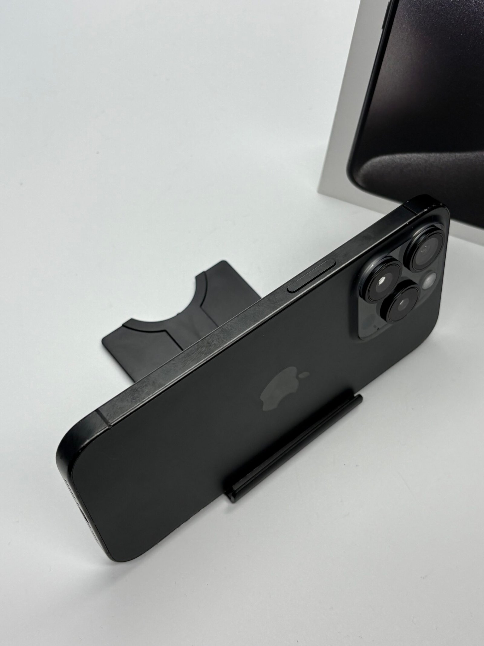 Apple iPhone 15 PRO, 512GB, 5G, Black Titanium - Imagine 7