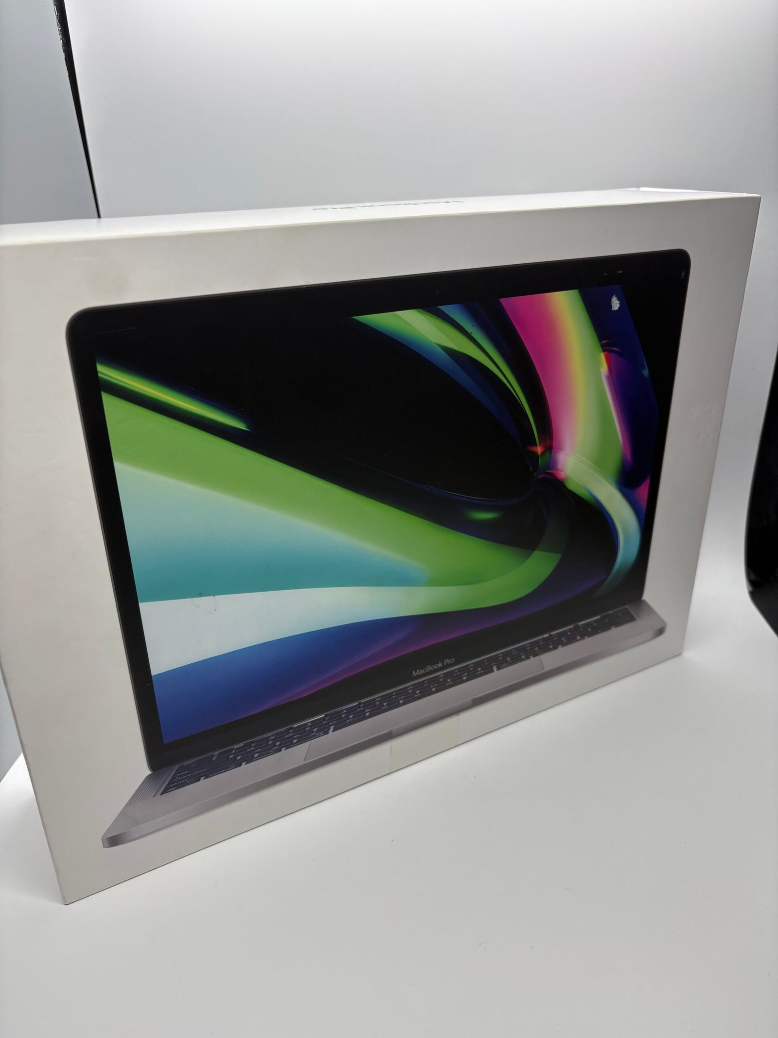 MacBook Pro 13" 2020 cu procesor M1 (Model A2338) - Imagine 8