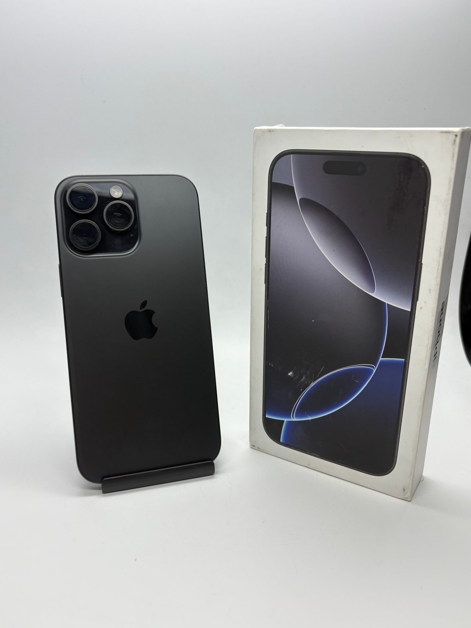 Apple iPhone 16 Pro MAX, 256GB, 5G, Black Titanium