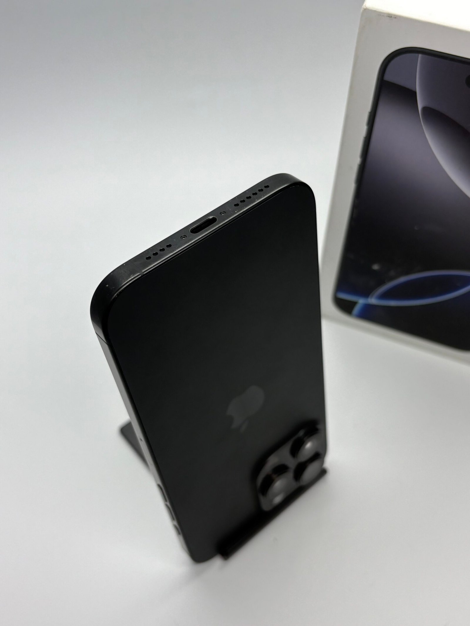 Apple iPhone 16 Pro MAX, 256GB, 5G, Black Titanium - Imagine 7