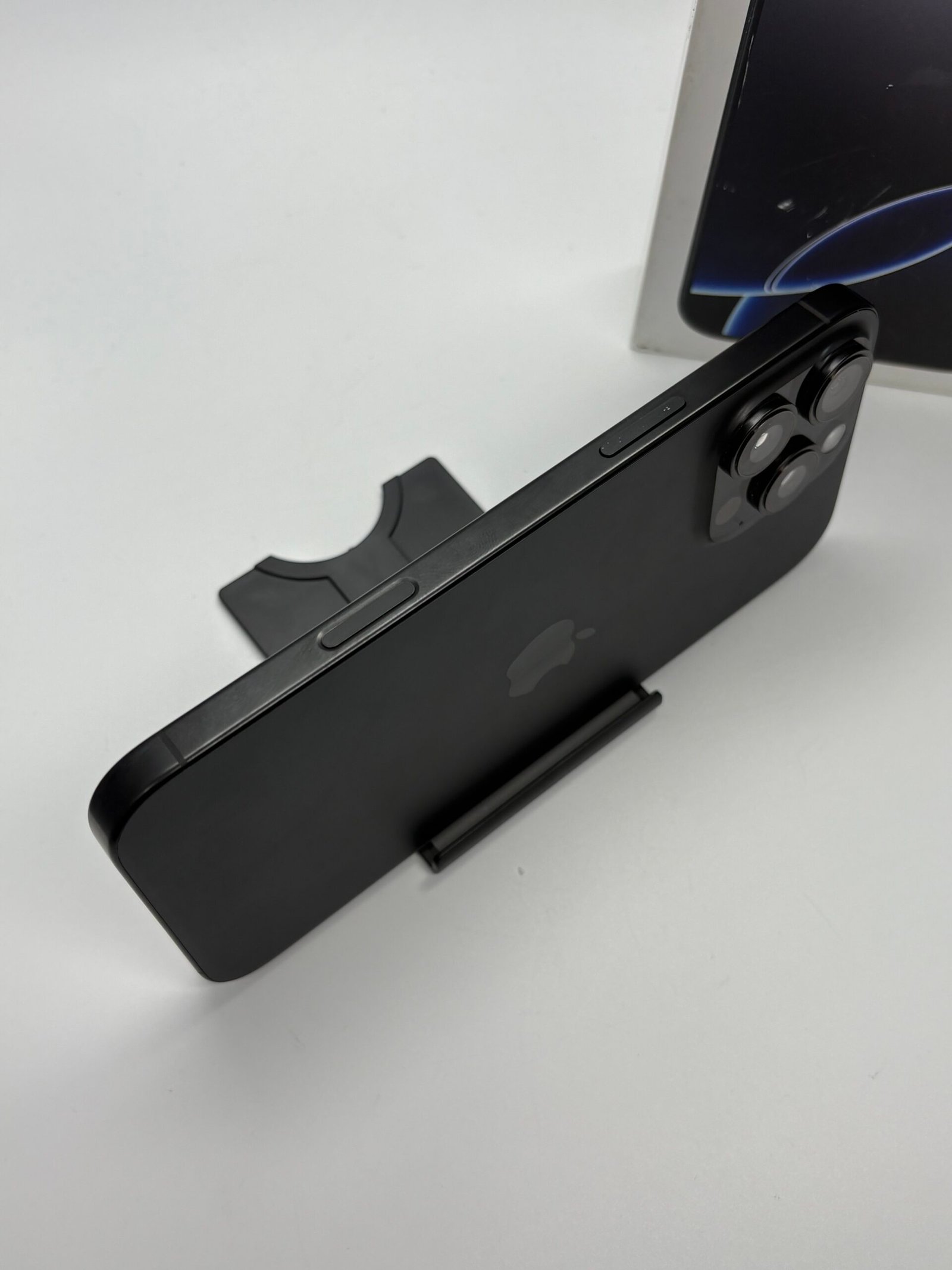 Apple iPhone 16 Pro MAX, 256GB, 5G, Black Titanium - Imagine 5