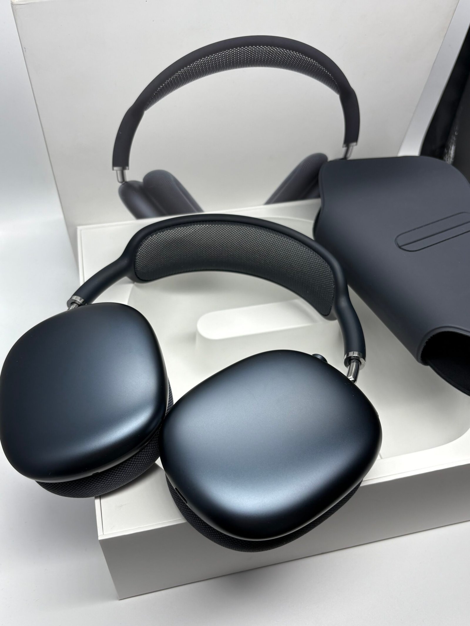 Casti Apple Airpods Max 2 - USBC - Black - Imagine 2