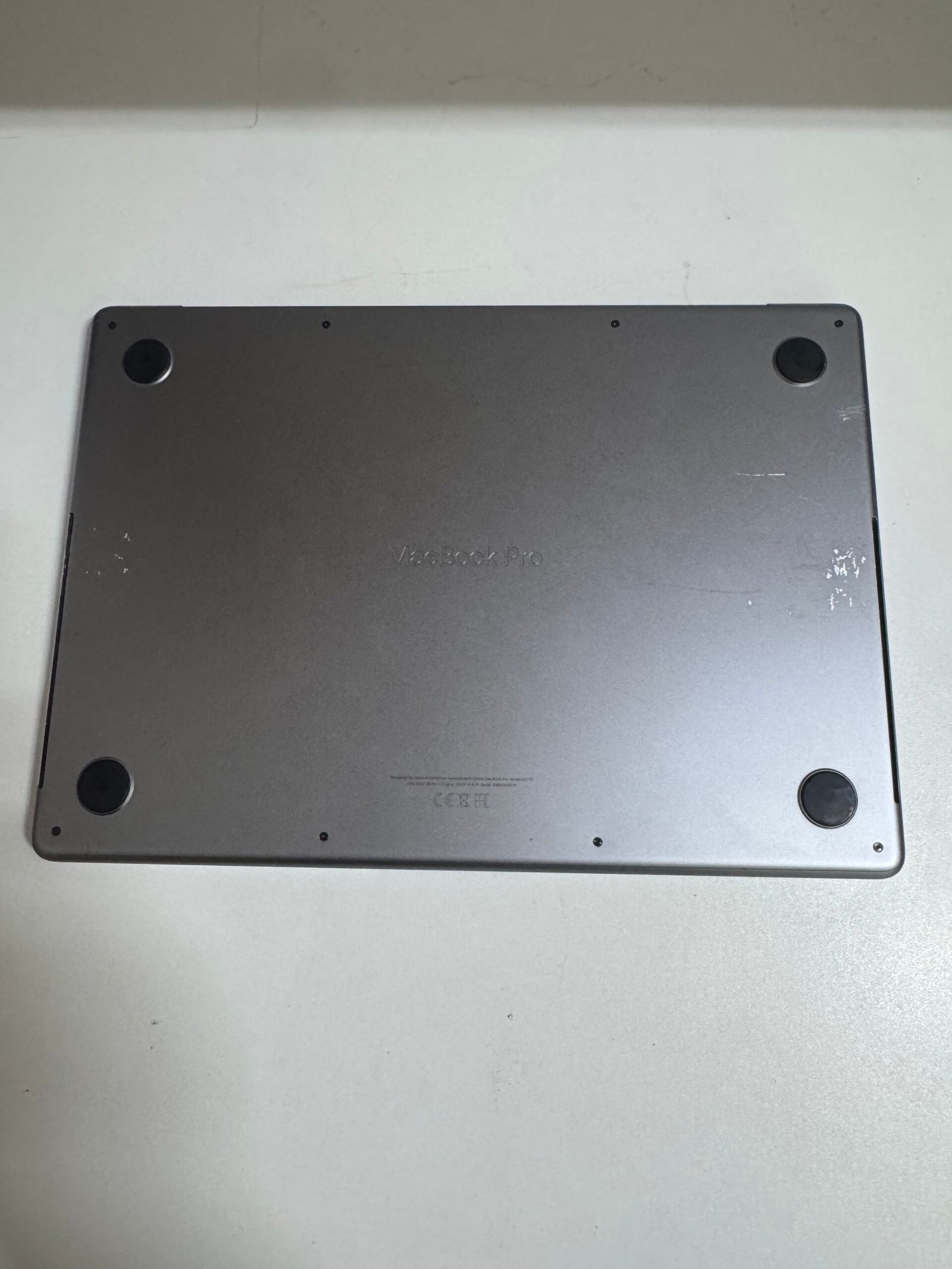 MacBook Pro 14" 2023 cu procesor M2 Pro (Model A2779), 1TB, 32GB - Imagine 5