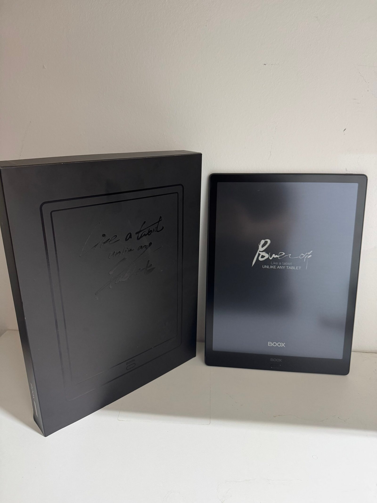 eBook MaxLumi 2, 13,3", Iluminare, 2200x1650/207PPI, Octa, 6GB/128GB, 4300mAh, Negru