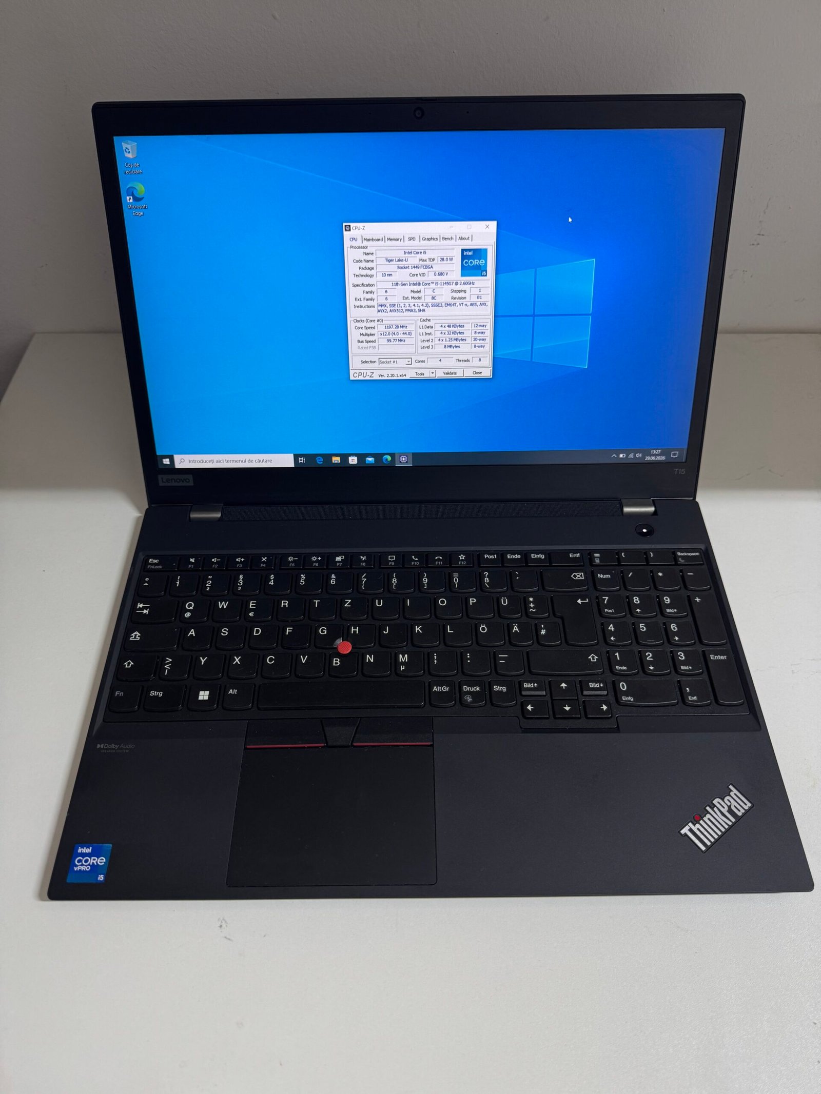 Lenovo ThinkPad T15 Gen 2, i5-1145G7 | 16 GB RAM | 256 GB SSD | 15.6"